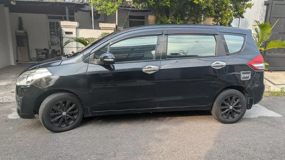 Suzuki Ertiga 2015 Bensin