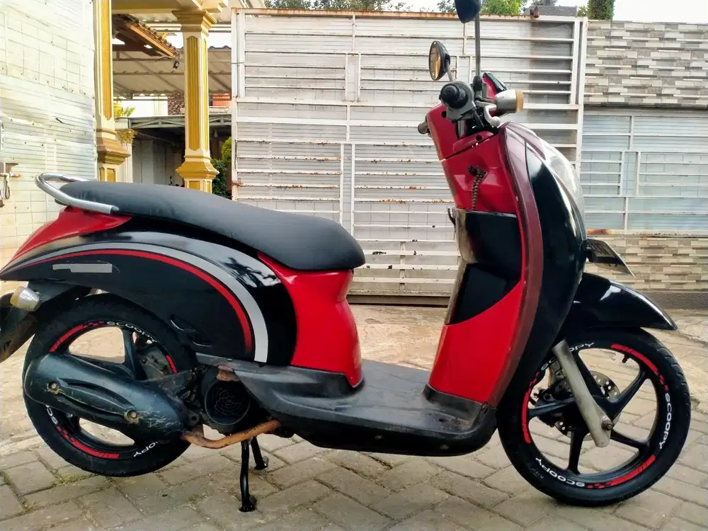 Honda Scoopy lengkap motor sehat walafiat keterangan detail dibawah