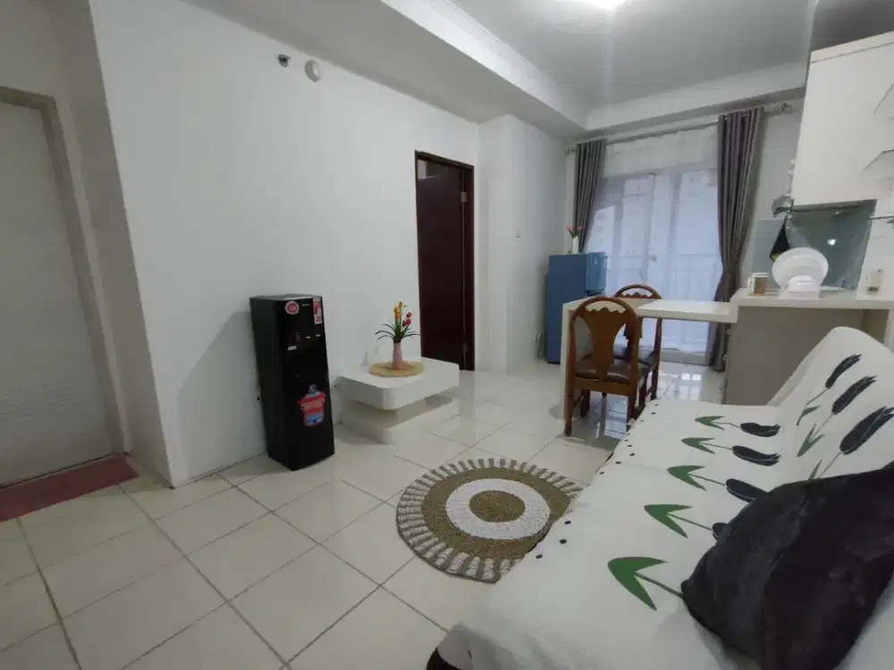 Disewakan Unit Apartemen Mediterania Garden Residence 2 Kondisi Furnished Tipe 2BR Dijadiin 1BR