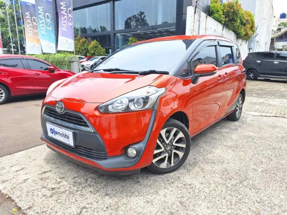 LOW DP Toyota Sienta 1.5 V Bensin-MT 2016 NOV