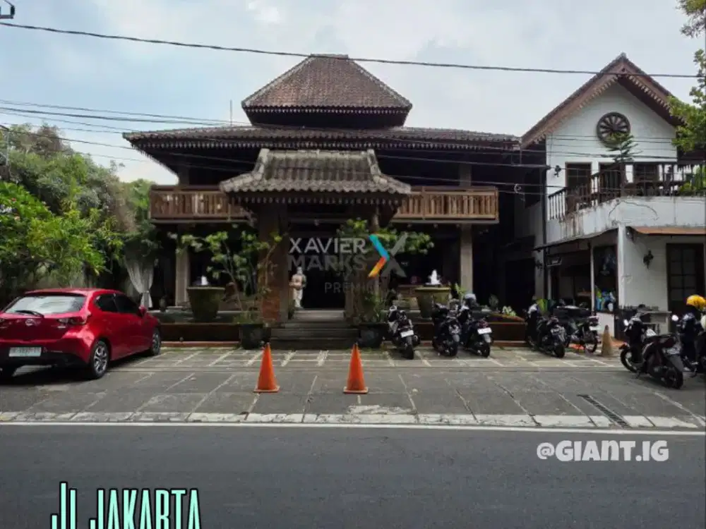 Bangunan komersial sangat strategis di jalan Jakarta Klojen Malang