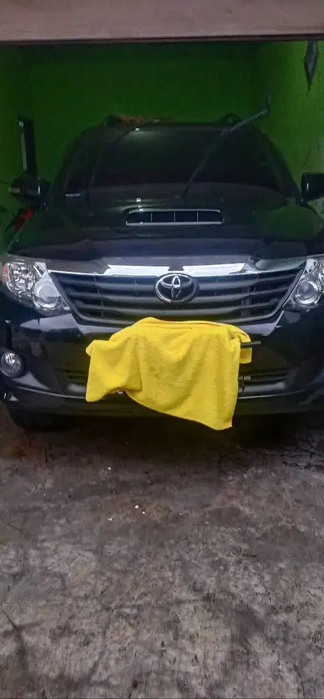 Jual toyota fortuner VNT tipe G 2012