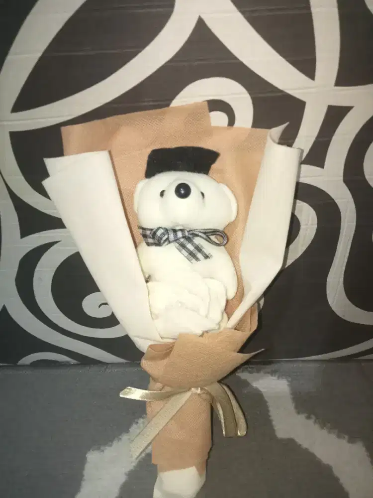 BUKET BONEKA LUCU & ELEGAN