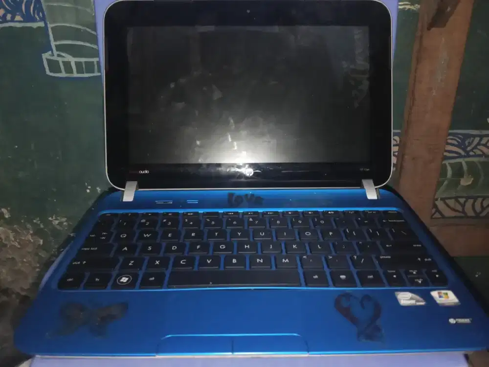 Laptop HP — Mini & Aesthetic