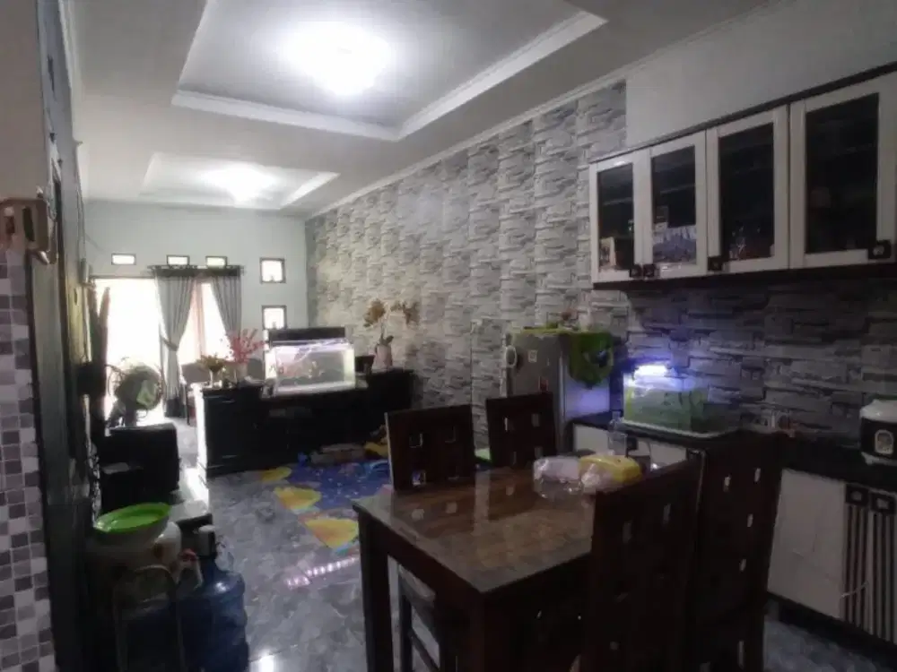 Rumah Minimalis siap huni, Taman Cibaduyut Indah