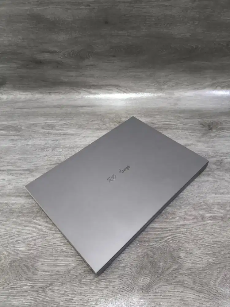 Laptop RO Comp MaxOne Core i5 Gen11 Ram 16GB Bonus Mouse Baru