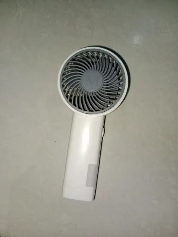 Kipas Portable Miiso
