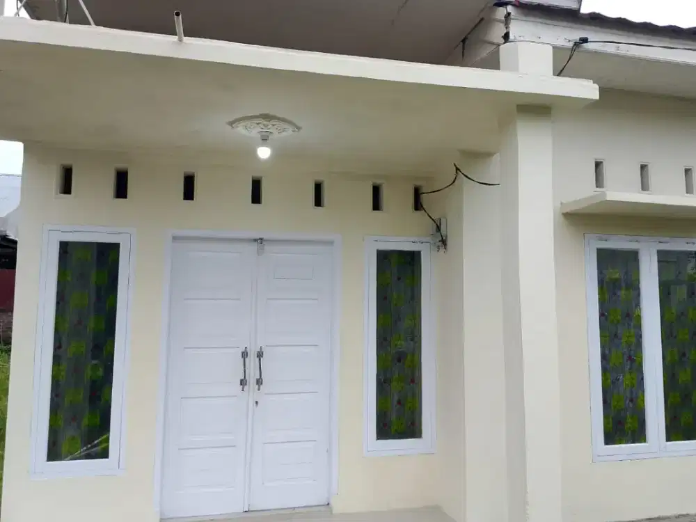 Dikontrakkan rumah dibelakang RS Ibnu Sina padang