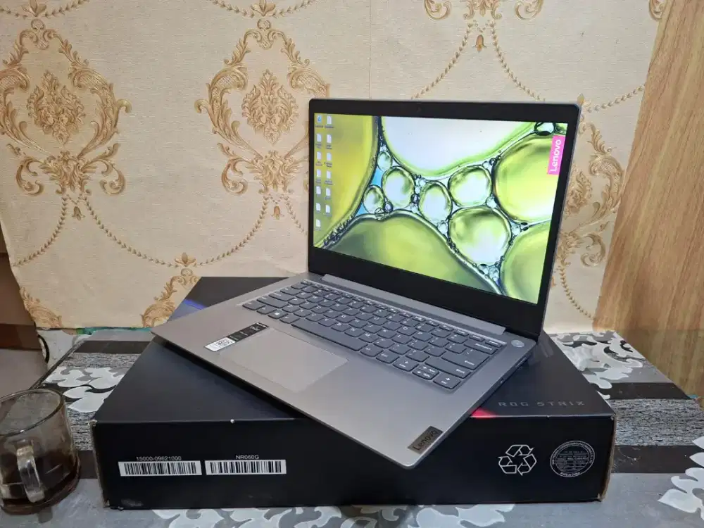 NO.92

LAPTOP LENOVO IDEAPAD SLIM 3 PROCESSOR AMD 3020E RAM 4GB