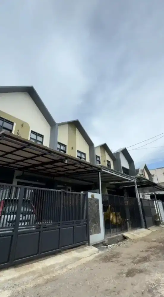 Promo akhir tahun Rumah Villa Cimahi Utara 2 Lantai View 700jtan SHM