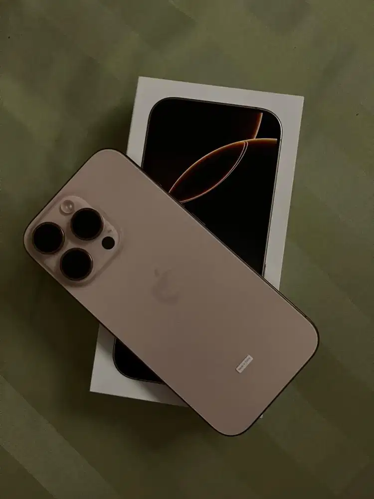 Iphone 16 Pro Dessert Titanium Like New 100%