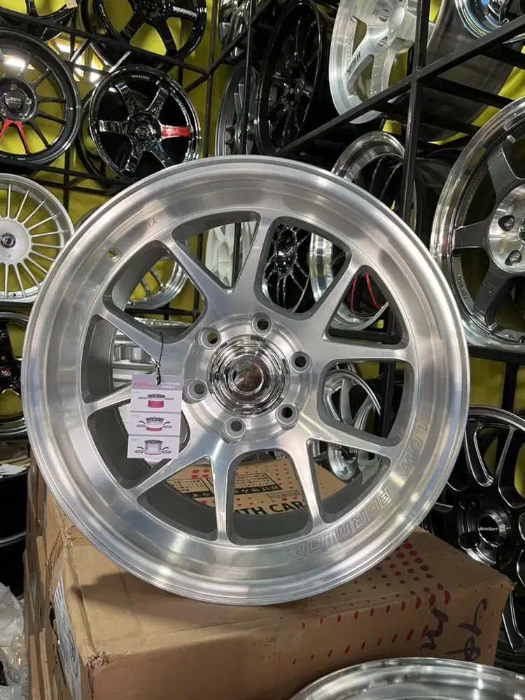 VELG VENOM 6 BY YUSTA R18x9 H6x139.7 PAJERO,FORTUNER,TRITON,HILUX,MUX