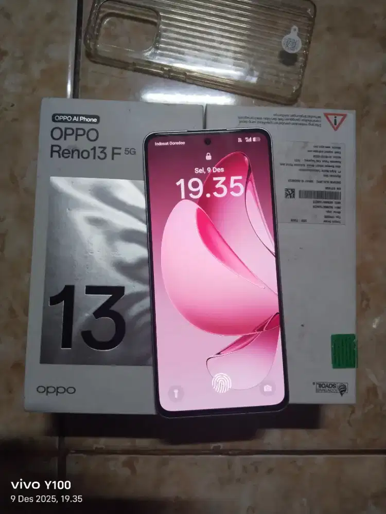 Oppo Reno 13F 5g 12/256 garansi on