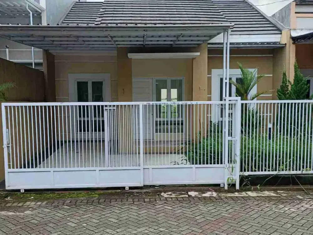 Rumah Dijual Graha Timur Strategis Tengah Kota