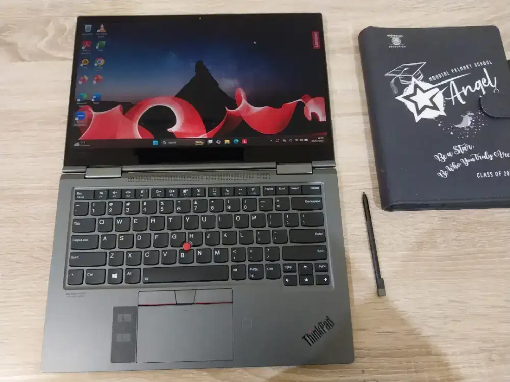 Lenovo Core  i7 16GB 1TB Touch 360 Pen Stylus