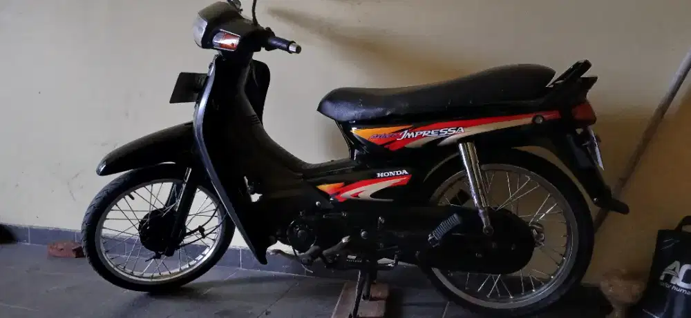 Astrea Impressa 2000