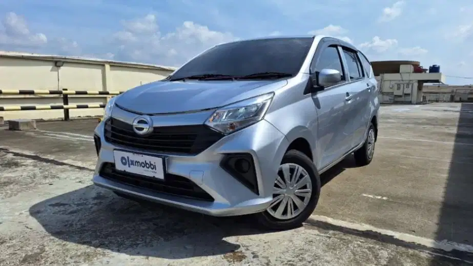 KM Rendah TDP 6JT - Daihatsu Sigra 1.2 X Bensin-MT 2021 Silver