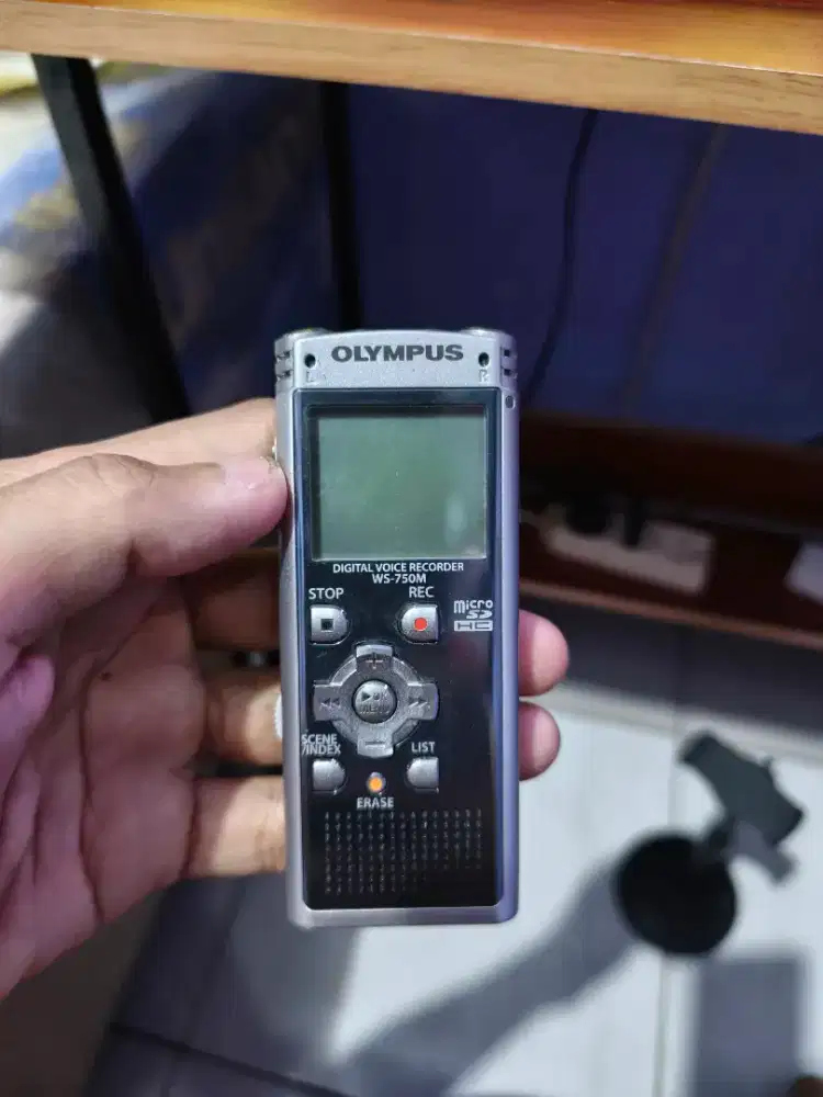 Alat rekam merek Olympus | Voice Recorder, Jarang dipake