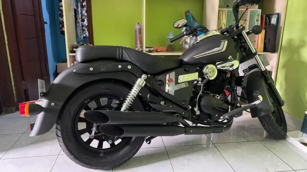 Benelli Motobi 200 Efi