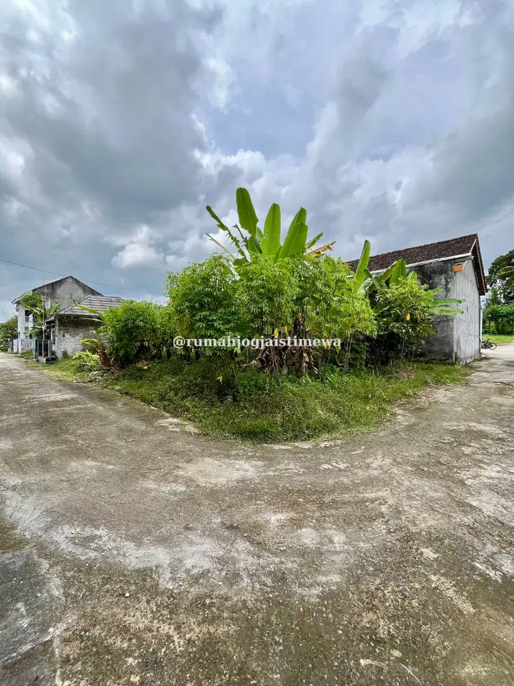 Tanah Dalam Cluster View Sawah Lingkungan Asri di Trimulyo Sleman