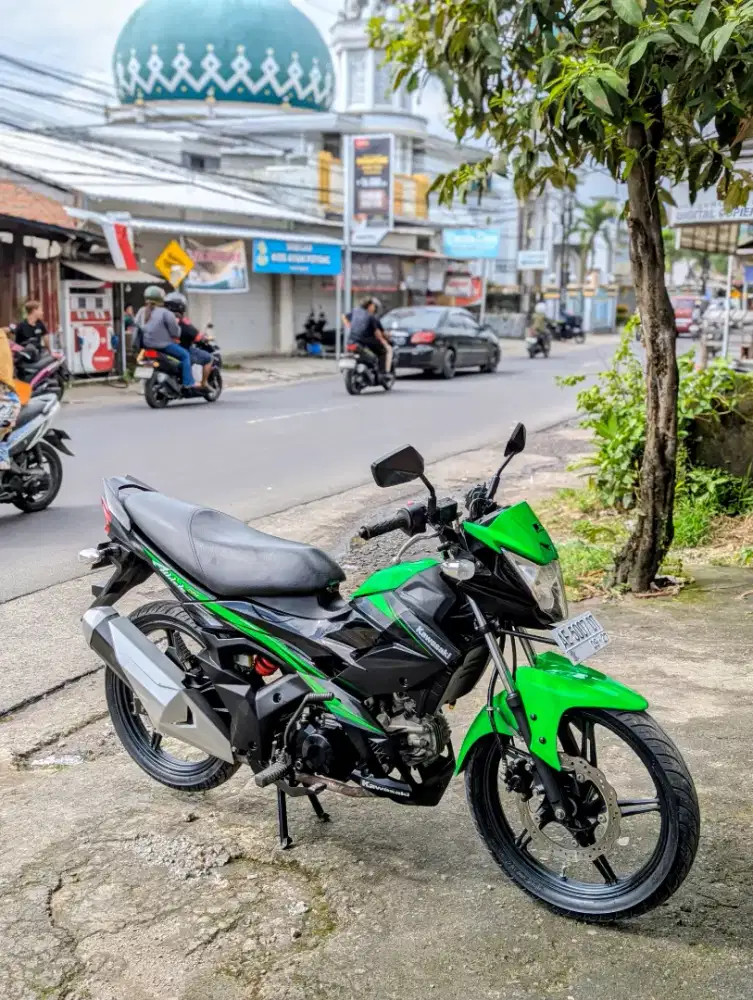 Kawasaki Athlete PRO