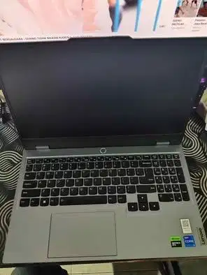 Jual Laptop Gaming Lenovo LOQ Core i5 RTX 3050