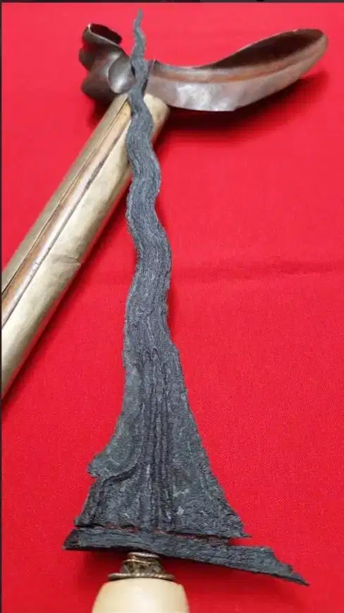 Keris Luk 13 Sepuh Asli