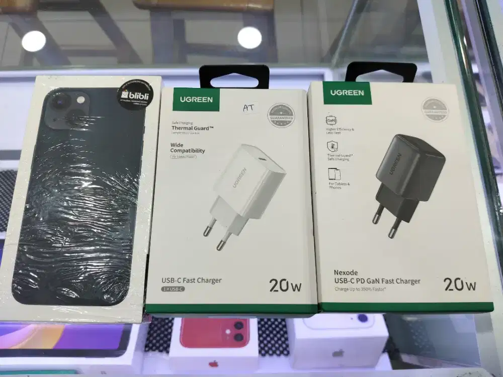 iPhone 13 128GB Midnight Garansi Resmi Segelbox Free Adapter