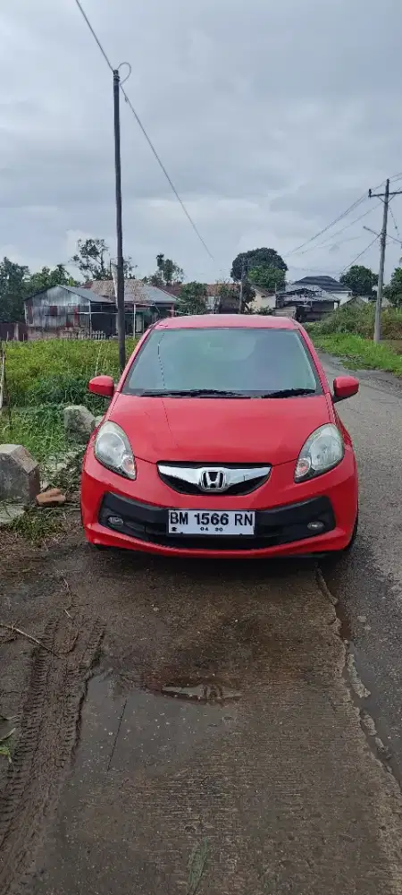 Brio 2015 cash & credit