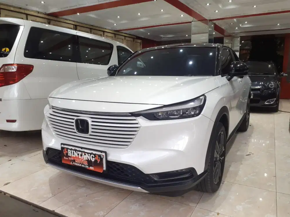 KM 5RB! HRV SE AT 2024 PANORAMIC / MODEL THN 2025 (BINTANG MOTOR)