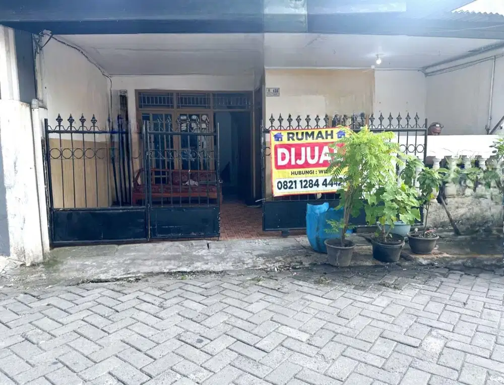 Rumah siap huni dan bisa juga untuk investasi