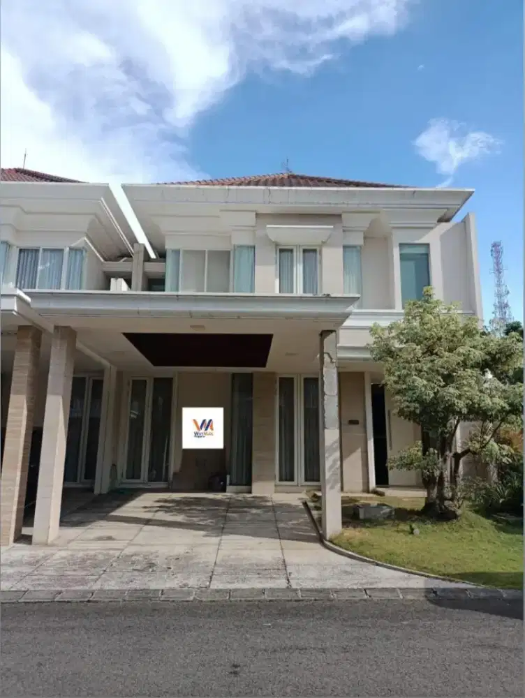 Dijual Rumah Furnished Pakuwon Indah Golf – Sebelah Taman