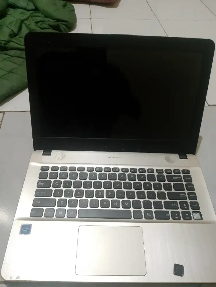 Jual Laptop rusak mati total