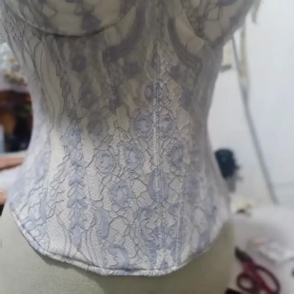 Menerima jasa jaitan butik