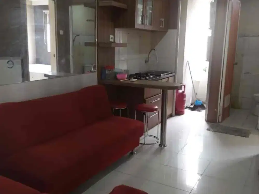 Disewakan Apartemen Grand Emerald 2 BR Fully Furnished Lt.9