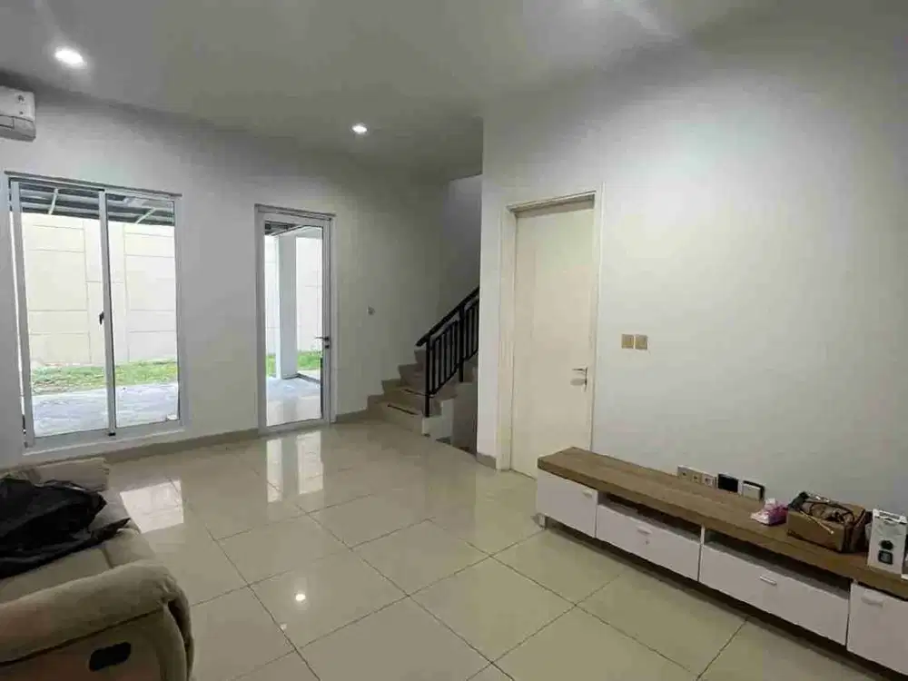 Disewakan Rumah 2 Lt Australia Green Lake City