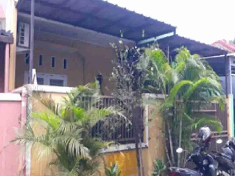 Rumah Secondary di Perumahan Lestari Jatikramat Lokasi Strategis Dekat Tol