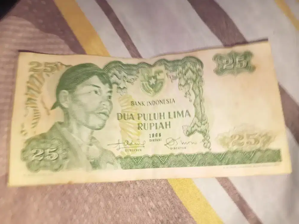 uang kertas bekas
