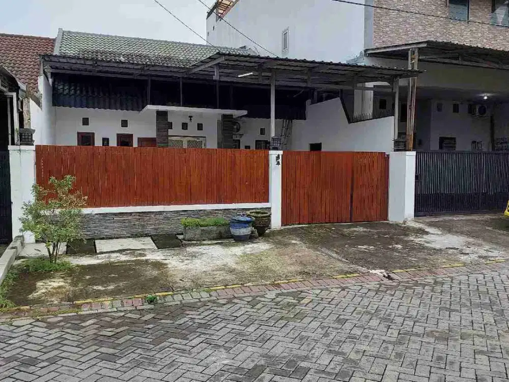 DISEWAKAN RMH FULL FURNISH, BEBAS BANJIR & AMAN DUKUH KUPANG TIMUR