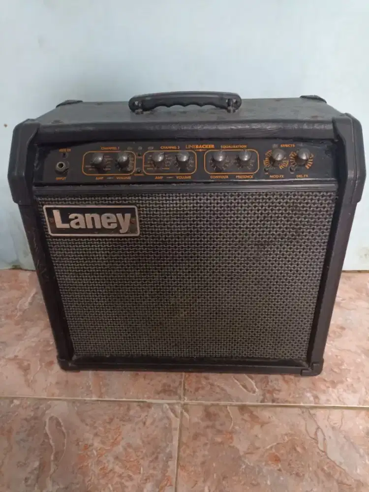 Ampli Laney line becker