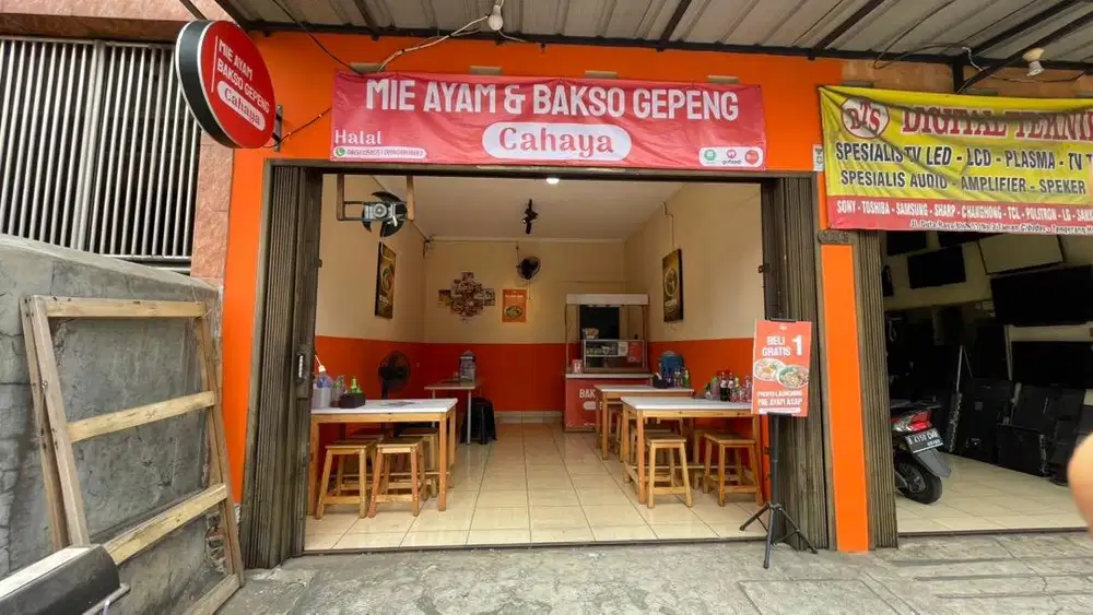 Dibutuhkan staff kedai bakso dan mie ayam