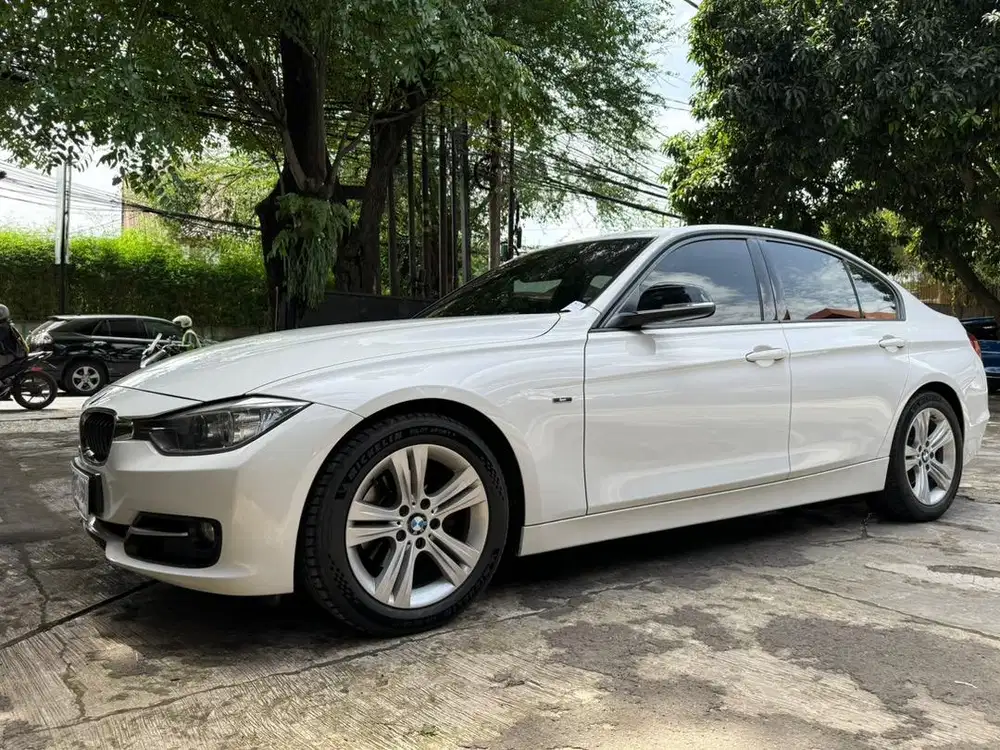Bmw 320i f30 2015
