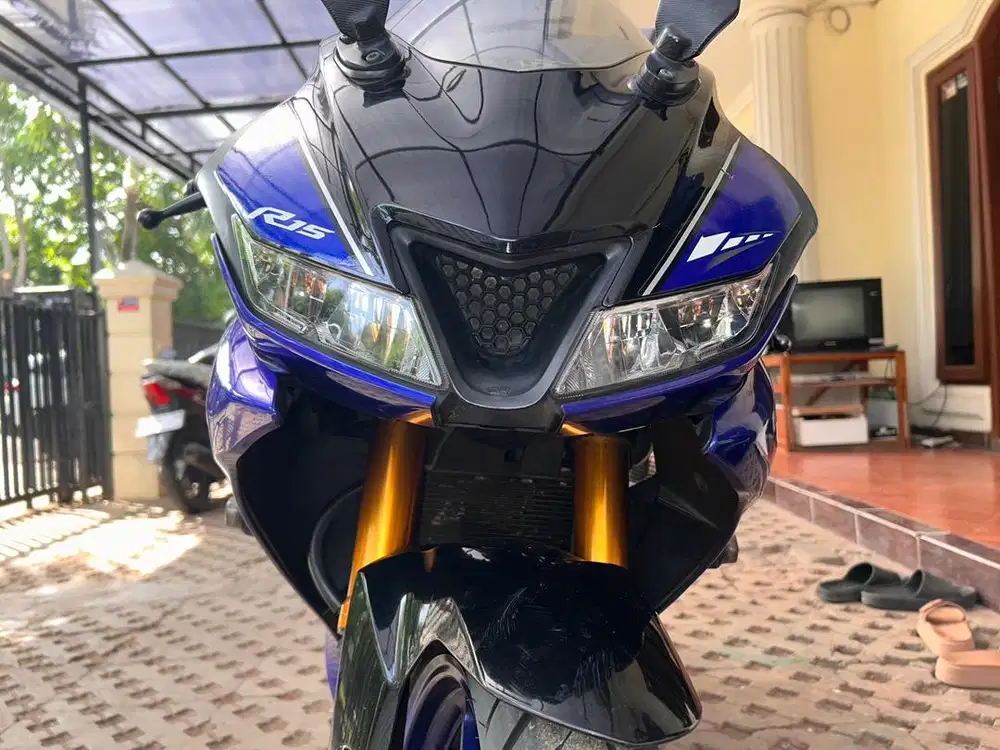 Motor Yamaha R15 V3