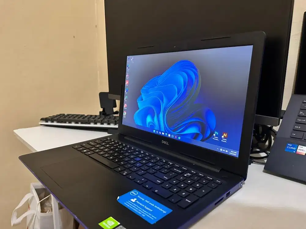 Laptop Dell Inspiron 3593