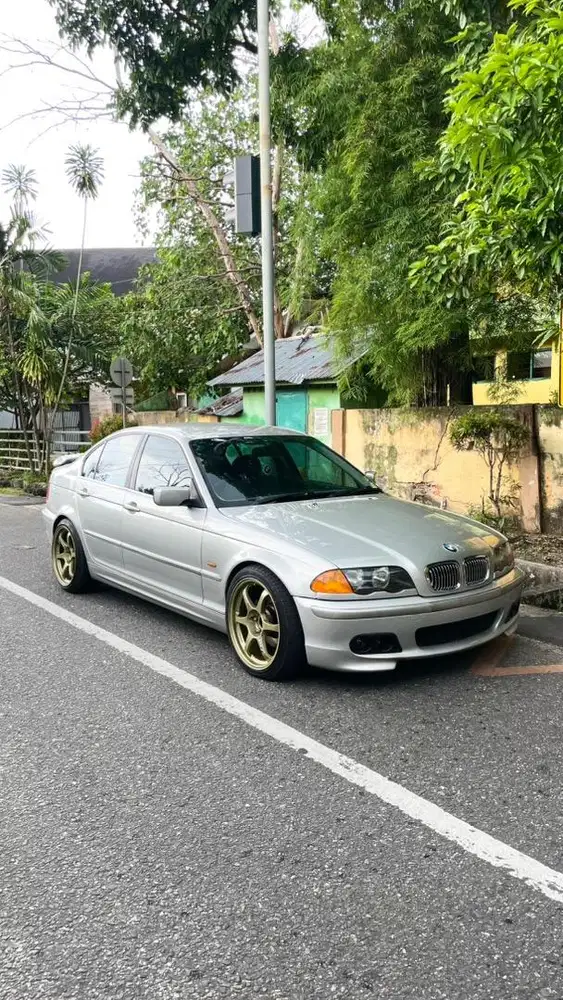 Bmw e46 325i manual 2001