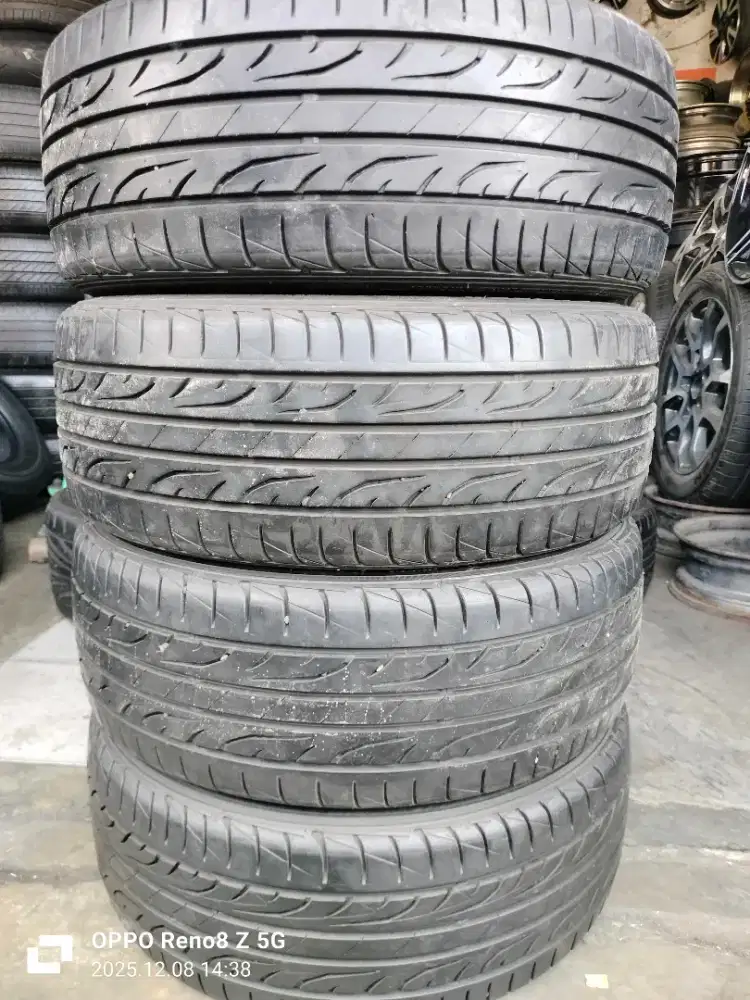 Jual ban copotan mrek Dunlop sp sport lm 704 ukuran 195 45 R16 4pcs.