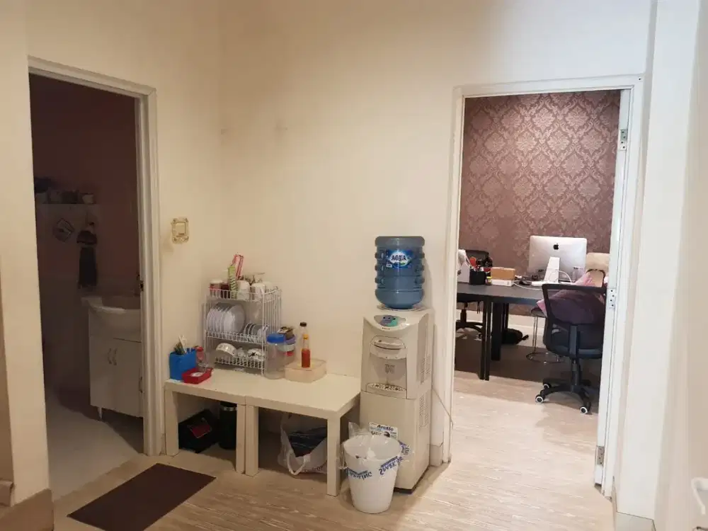 DIJUAL RUKO 3 LANTAI GADING SERPONG BOULEVARD LOKASI STRATEGIS