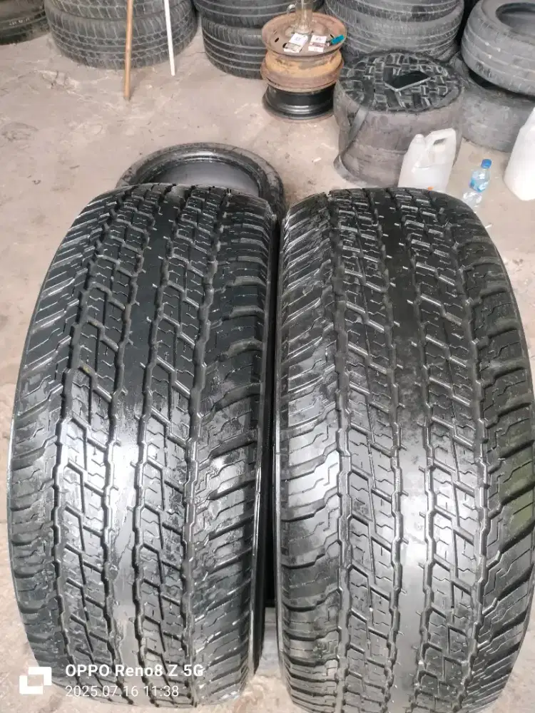 Jual ban copotan mrek Yokohama Geolander ukuran 285 60 R18 kond 90% 2