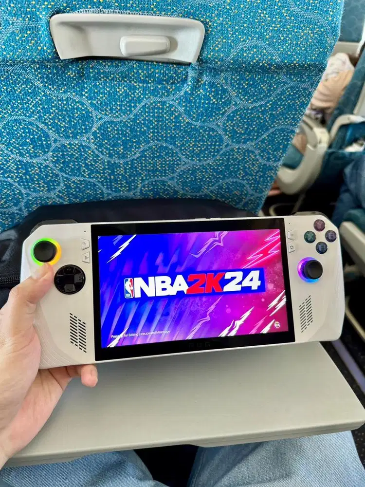 ROG Ally Z1 Extreme (Complete Set) – SSD 2TB + Full Accessories 3 Case