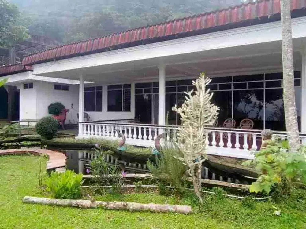 DIJUAL CEPAT VILLA TRAWAS LUAS TANAH 2400 m2 MOJOKERTO JAWA TIMUR